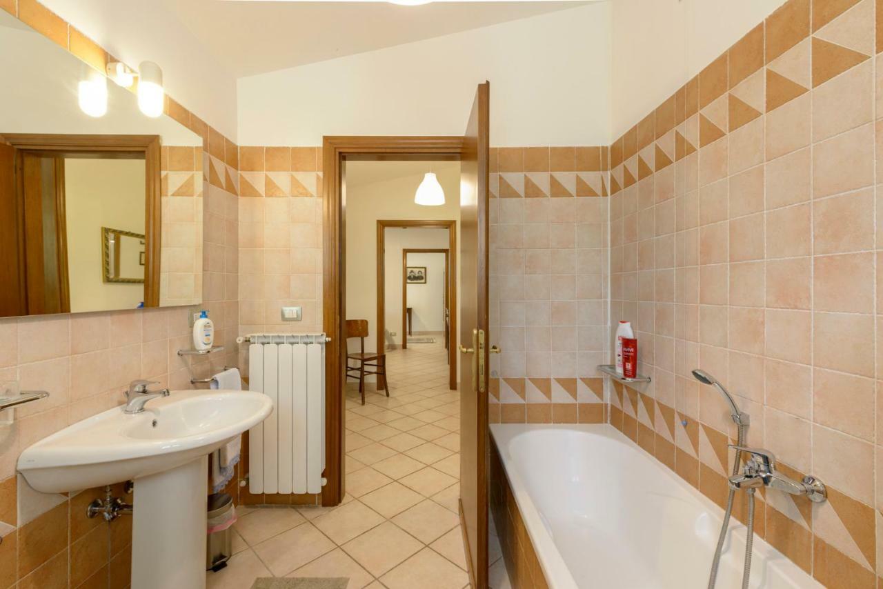 Casa Vacanze San Vittorino Gubbio Exterior foto